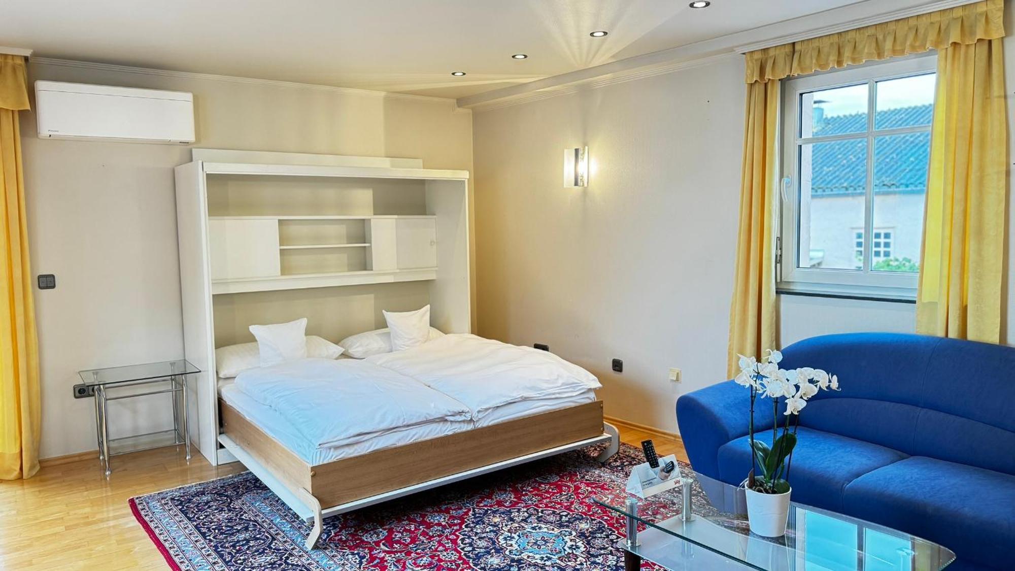 Rhein-Hotel Nierstein Εξωτερικό φωτογραφία